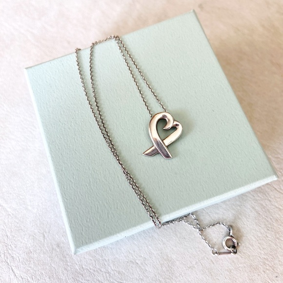 Tiffany&Co LOVING HEART necklace💖